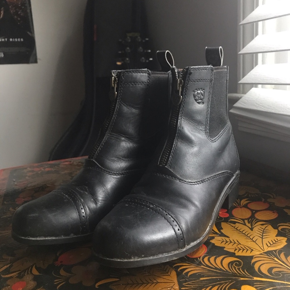 Ariat black leather paddock boots